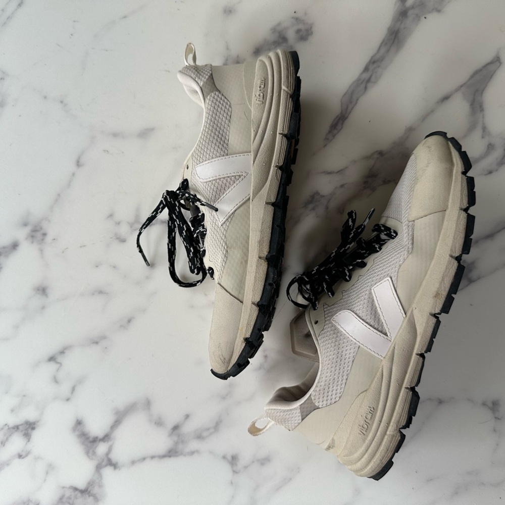 Veja White and Black Women's Shoes